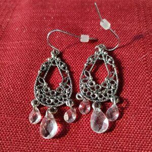 Beautiful silver and Crystal dangle earring